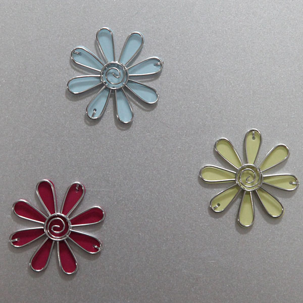 Flower Wire Fridge Magnets.