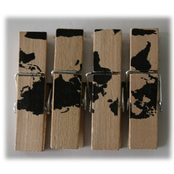 Weekly and World Map Wooden Clips, Pack 7
