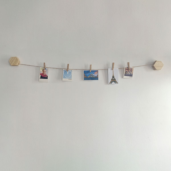 Hanging Photo String With Clips